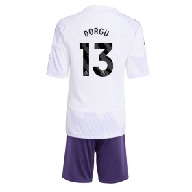 Manchester United Patrick Dorgu #13 Borta Kläder Barn 2025-26 Kortärmad (+ Korta byxor)